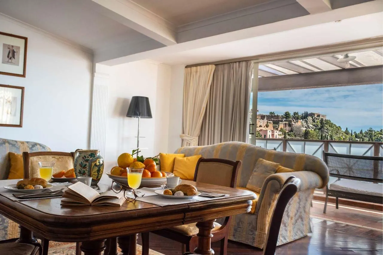 Palazzo Di Ferro Taormina Apartment